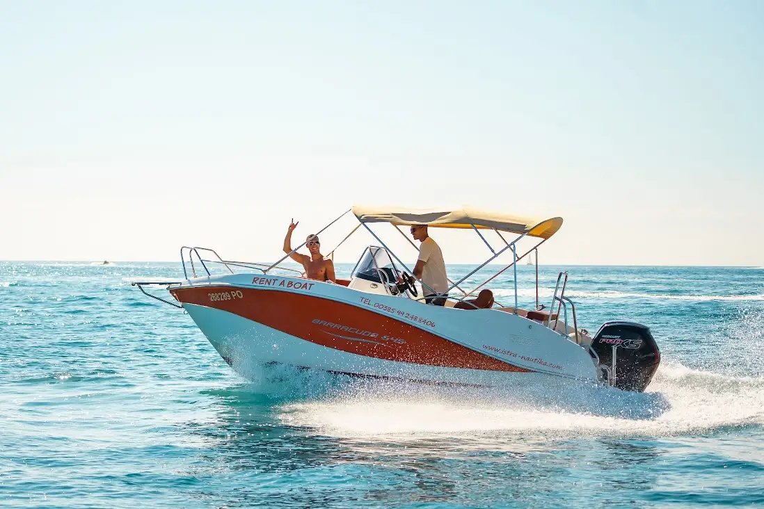 Barracuda 545 Orange